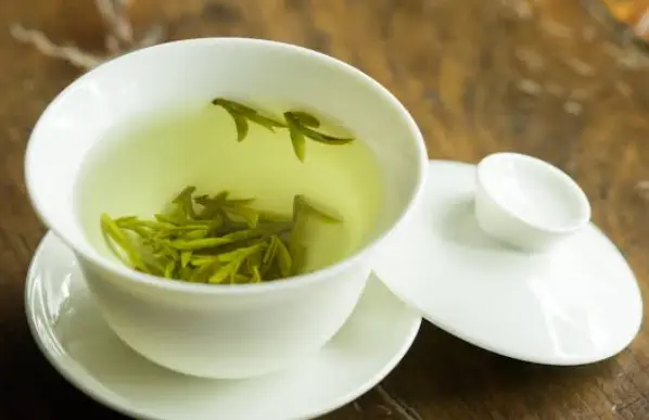 两性情感释怀🕊️如何体面地告别一段无果的感情，治愈内耗重拾自我指南